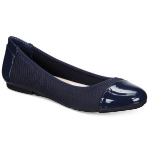Women's Step 'N Flex Tavii Flats